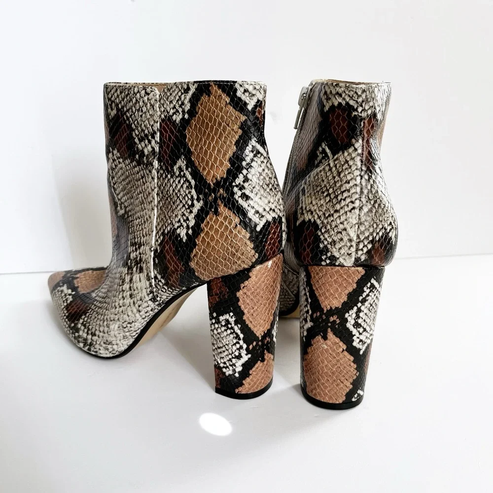 Saks Fifth Avenue Snakeskin Ankle Boots Size 10